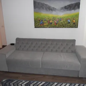 https://maya-golf-apartment-with-a-c.tenerifehoteles.net
