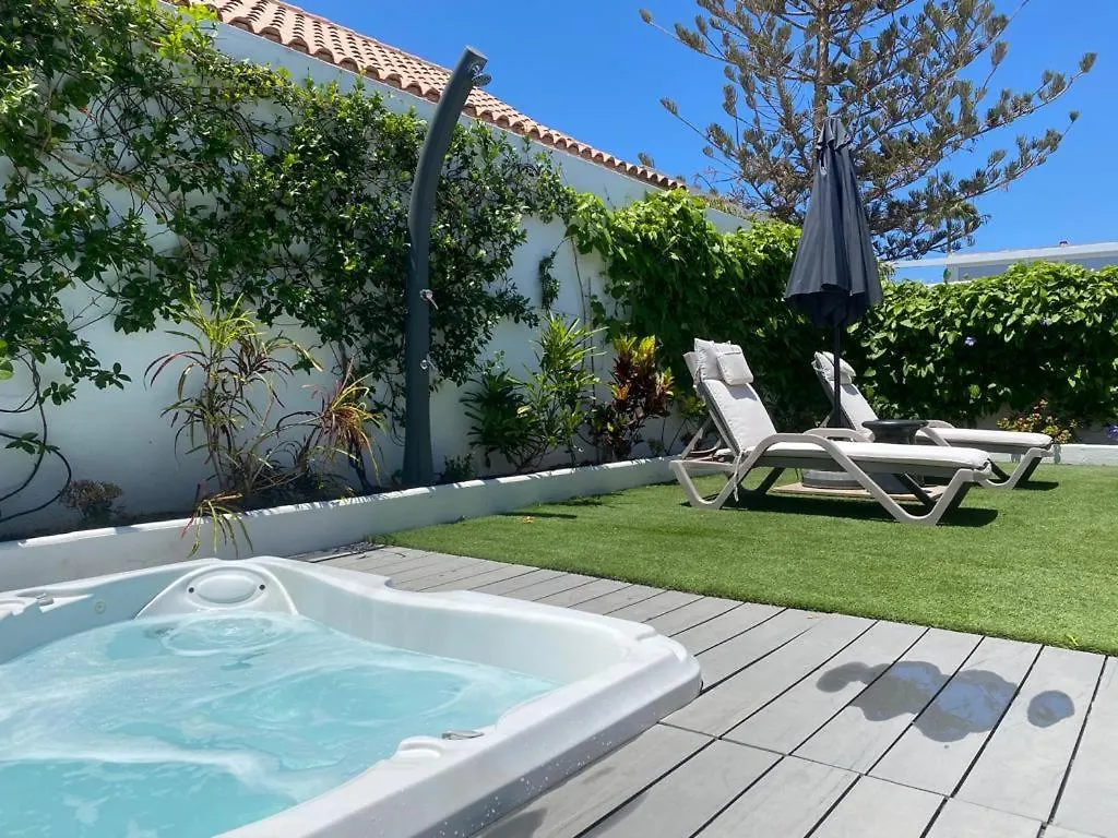 Villa Palmera location